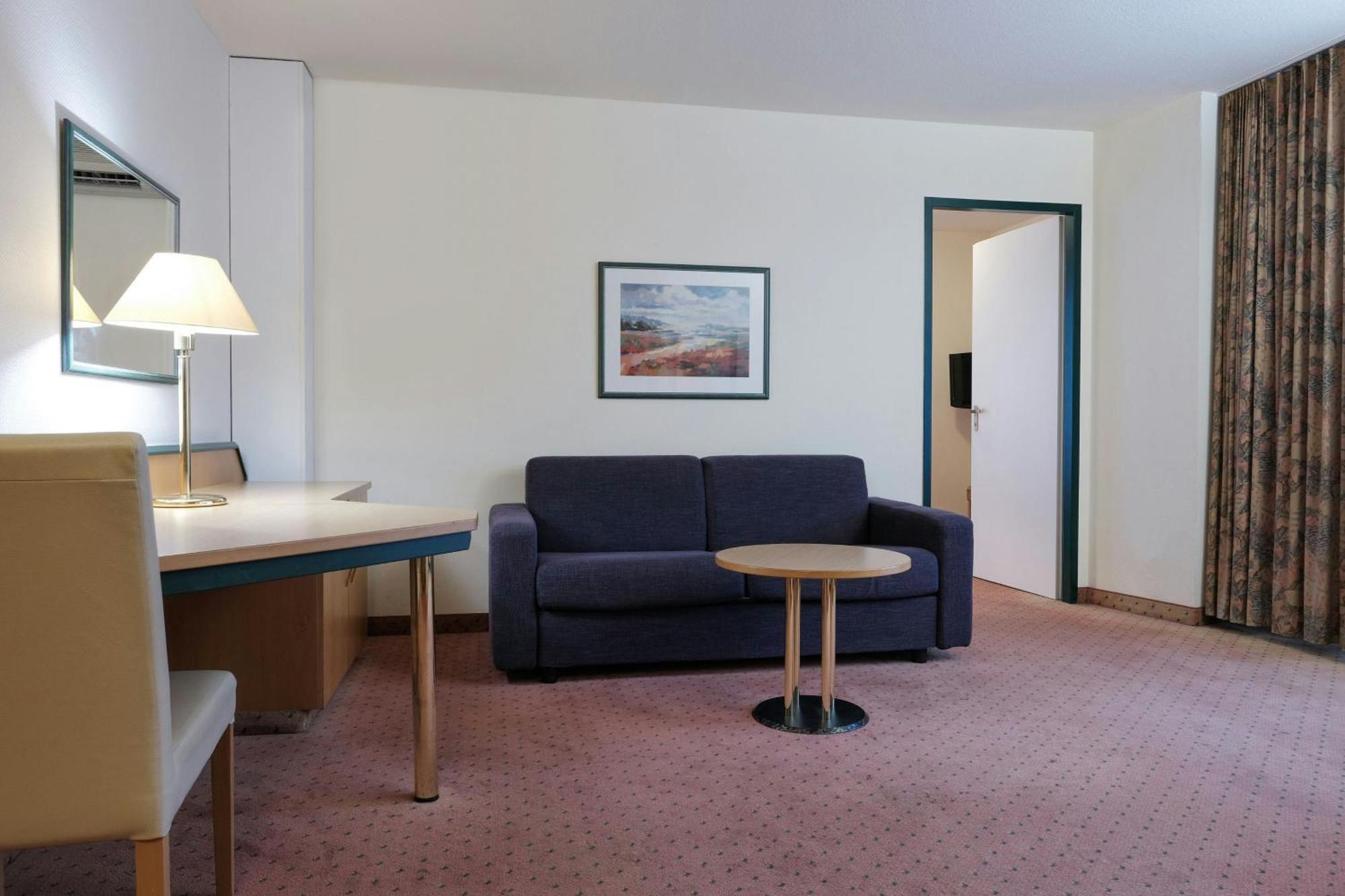 Four Essen City Centre Bagian luar foto