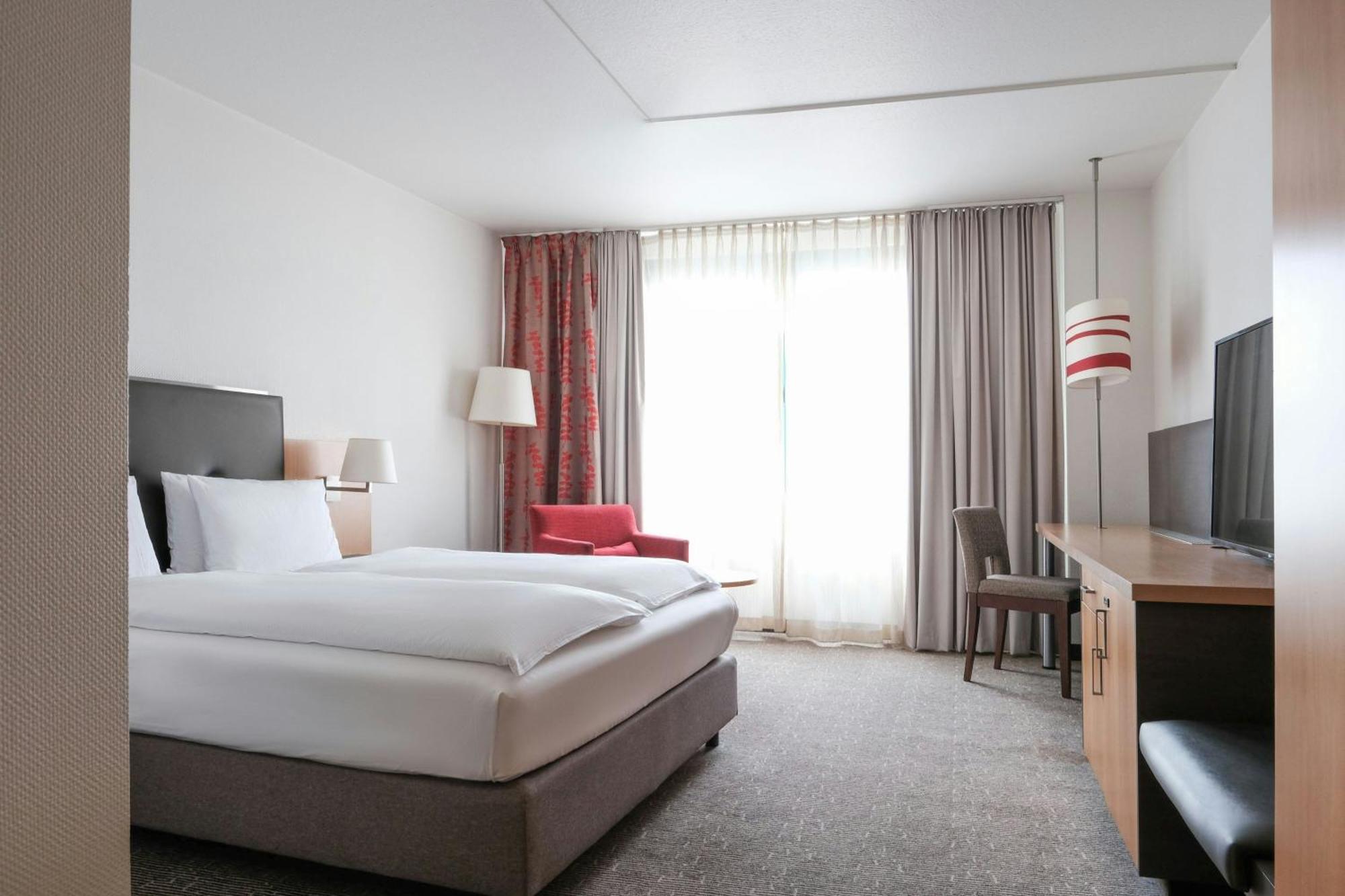 Four Essen City Centre Bagian luar foto